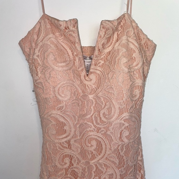 Streetwear Society peach/pink strapless lace - Picture 2 of 7